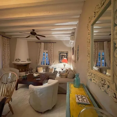 فيلة Private Mykonos *