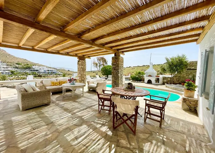 Private Mykonos 칼라파티스